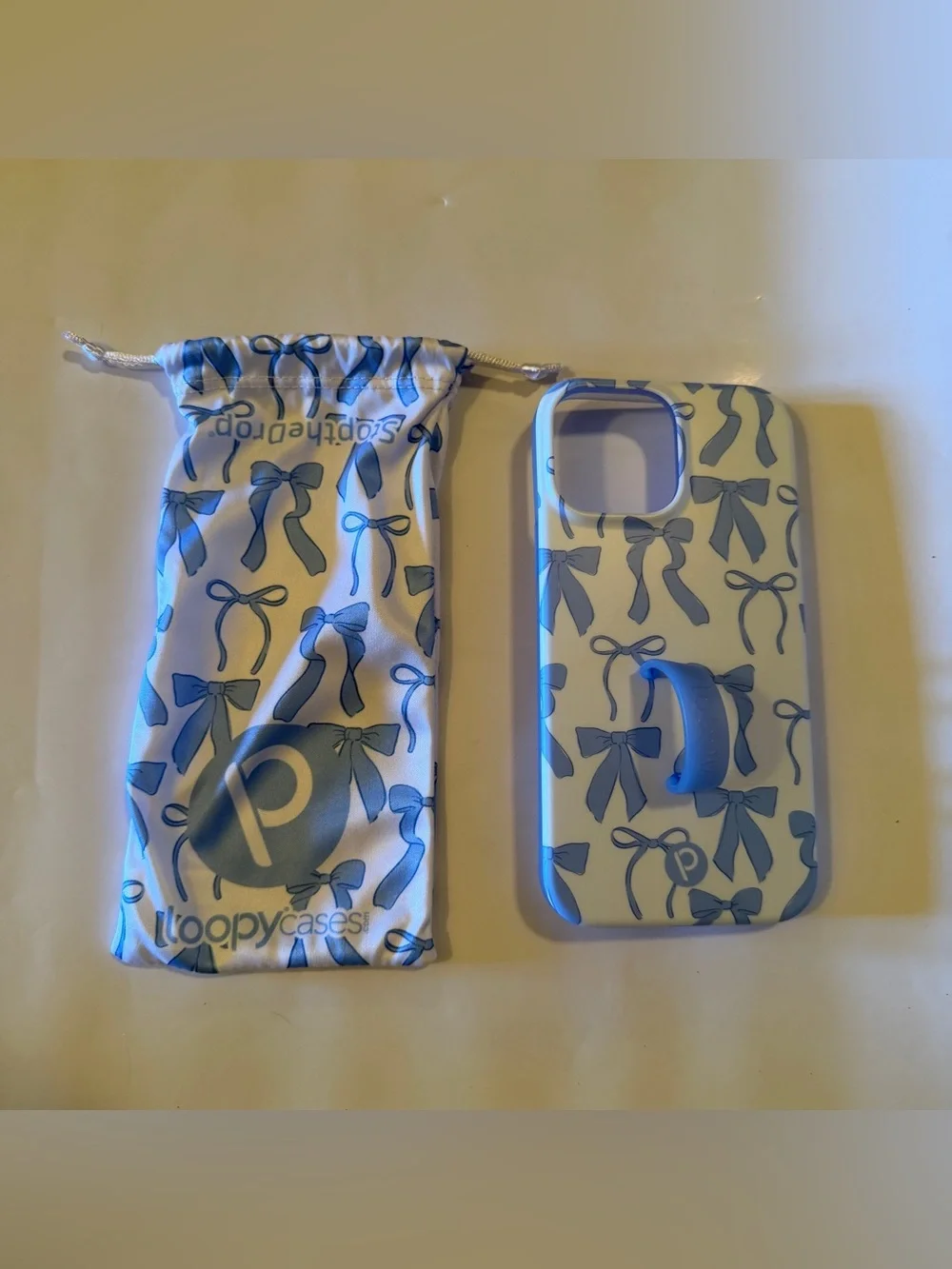 Loopy cases blue bows iPhone 13 Pro Max
